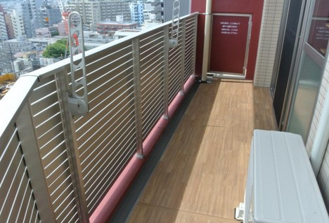 【バルコニー】