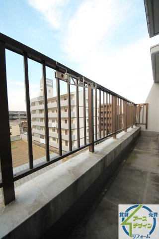シティコート西明石のバルコニー|※類似部屋