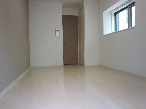 新宿区西新宿４丁目の賃貸マンションの内装