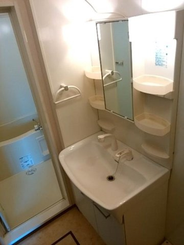 サン　ダイヤの洗面所