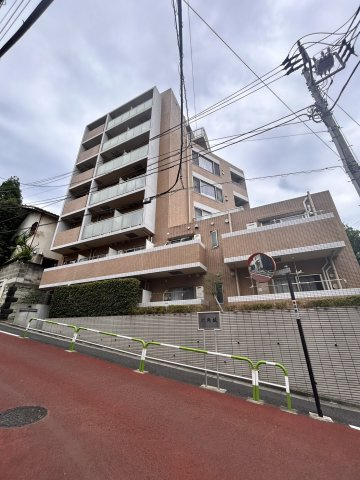 ビーロット小石川レジデンスの外観