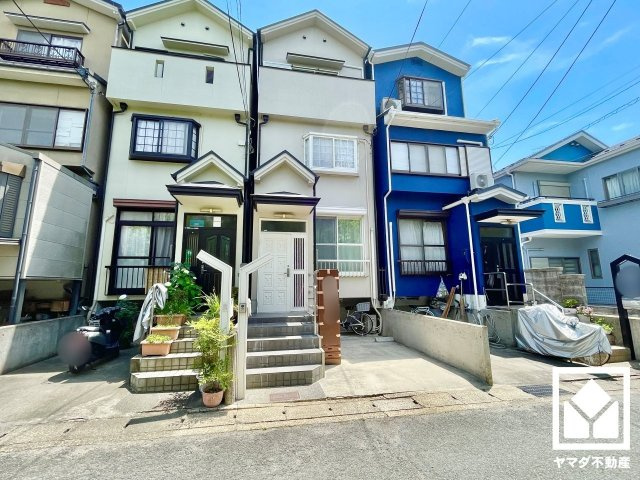 伏見区石田大受町の外観