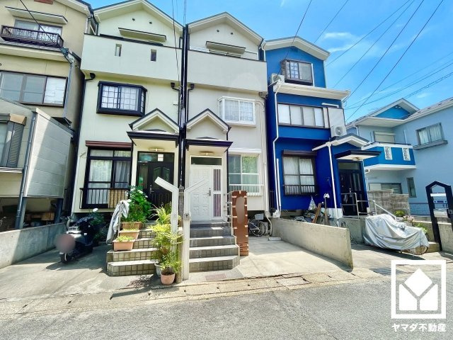 伏見区石田大受町の外観