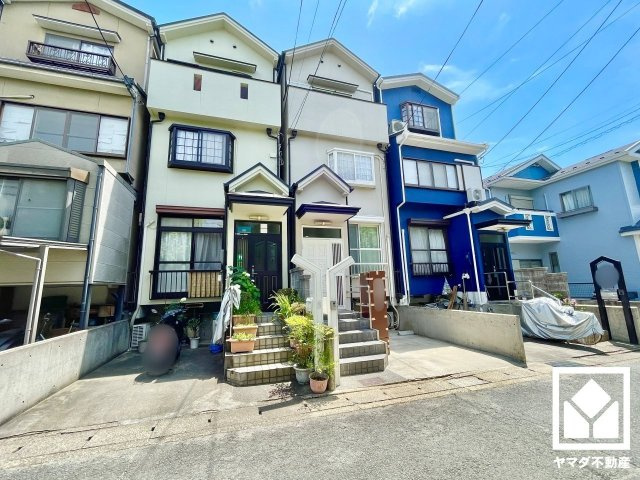 伏見区石田大受町の外観