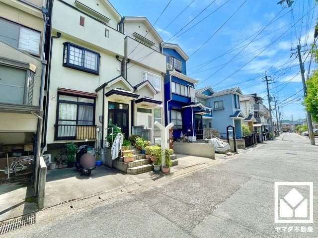 伏見区石田大受町の外観