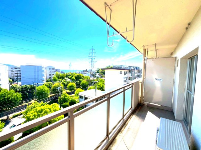 狩口台住宅42号棟のバルコニー|バルコニー付きです