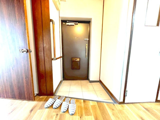 狩口台住宅42号棟の玄関|シンプルで使いやすい玄関です