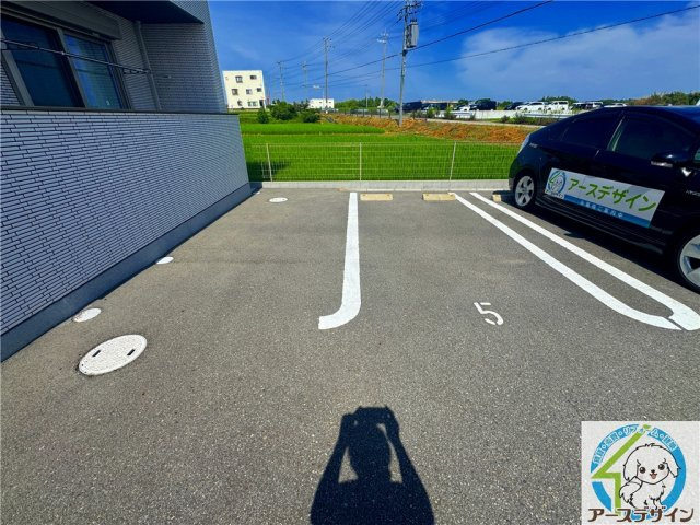 オリエンスの駐車場|パース写真