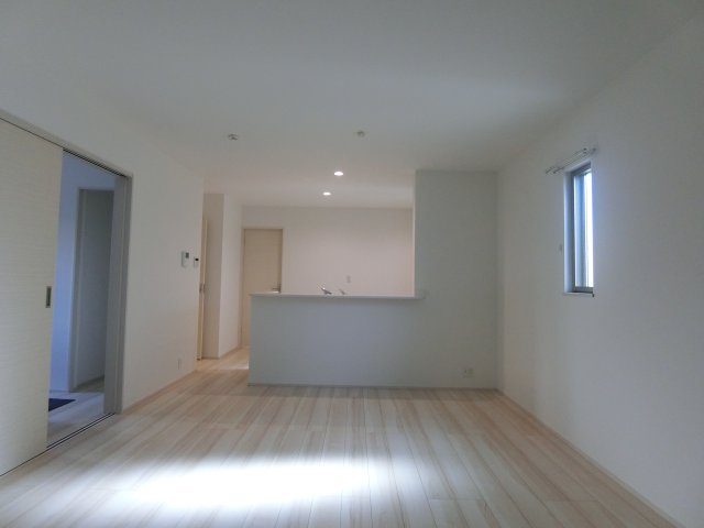 【居間・リビング】 | リナージュ岸和田市額原町