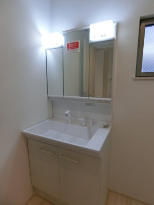 【独立洗面台】 | リナージュ岸和田市額原町