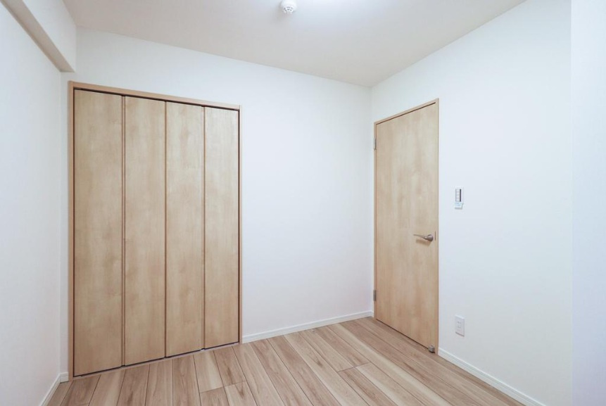 ライオンズマンション板橋徳丸の洋室|ライオンズマンション板橋徳丸：約６．０帖の洋室にはウォークインクローゼットが付いています！