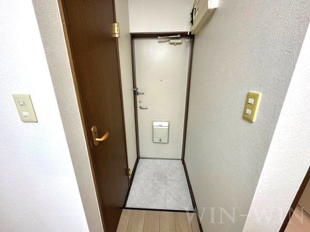 牛川南台の玄関