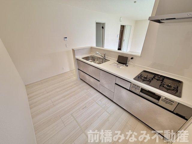 【新築】佐波郡玉村町斎田第２期　７号棟(全８棟)　リナージュ　新築建売分譲のキッチン|お料理しやすいキッチンです