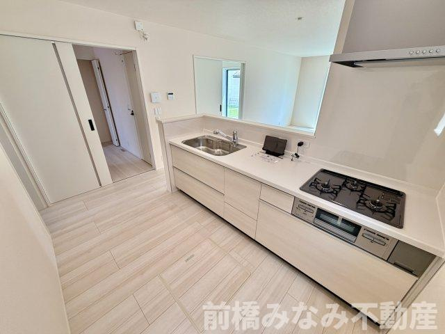 【新築】佐波郡玉村町斎田第２期　４号棟(全８棟)　リナージュ　新築建売分譲のキッチン|きれいなキッチンです