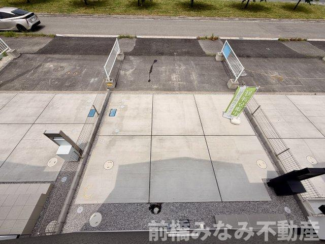 【新築】佐波郡玉村町斎田第２期　２号棟(全８棟)　リナージュ　新築建売分譲の駐車場|駐車スペースもあります