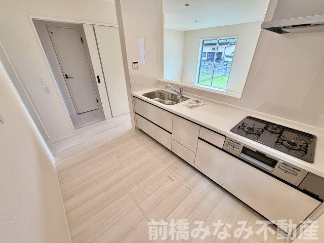 【新築】佐波郡玉村町斎田第２期　２号棟(全８棟)　リナージュ　新築建売分譲のキッチン|きれいなキッチンです