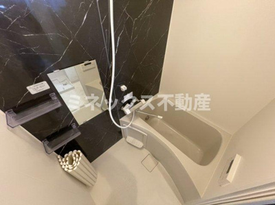 【独立洗面台】 | ヴィオッティ | 同タイプのお部屋の写真。現況を優先します。