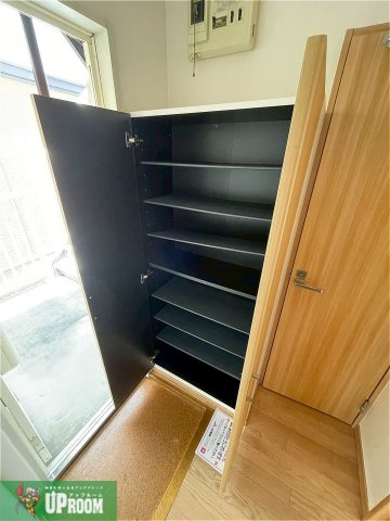 シャトル泉の収納