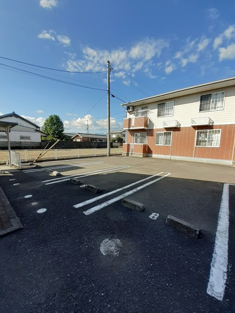 コータ・コート　Ｂの駐車場|駐車場
