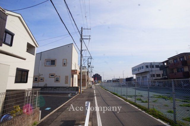 【前面道路含む現地写真】 | 八尾市桂町5丁目　【2号棟/全3棟】 | 【前面道路：幅員5.5ｍ☆】