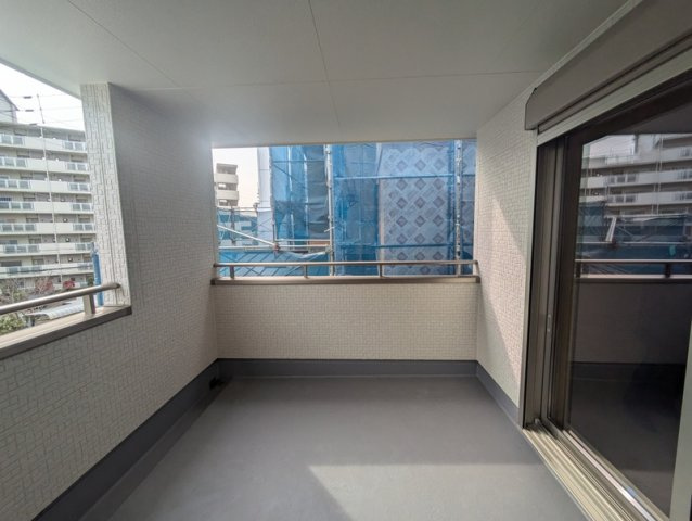 富田林市宮甲田町・戸建のバルコニー