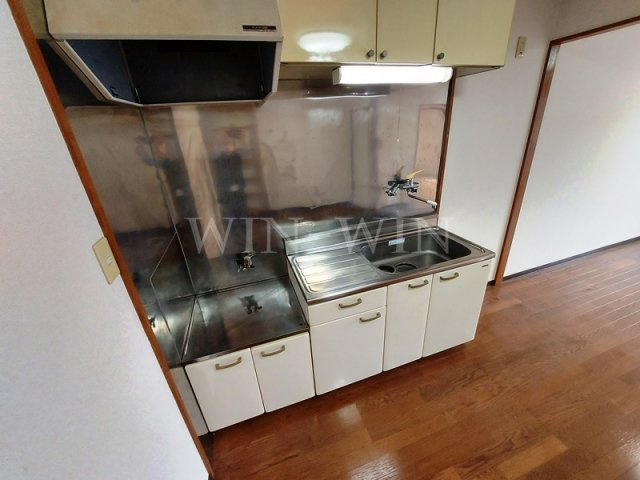 グリーンロード草間のキッチン|イメージ（同建物内別部屋の写真です）