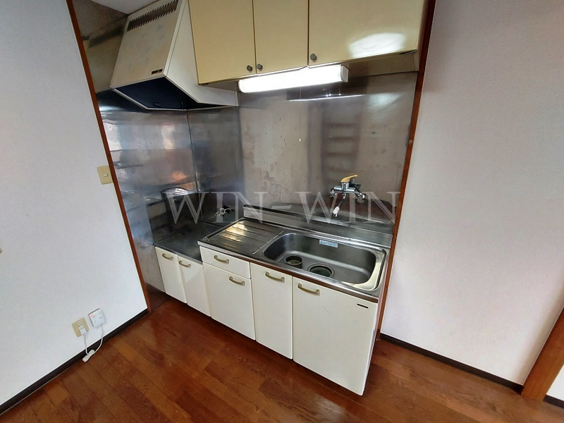 グリーンロード草間のキッチン|イメージ（同建物内別部屋の写真です）