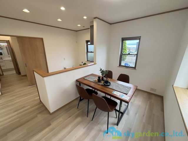 平塚市めぐみが丘2丁目　中古戸建のキッチン