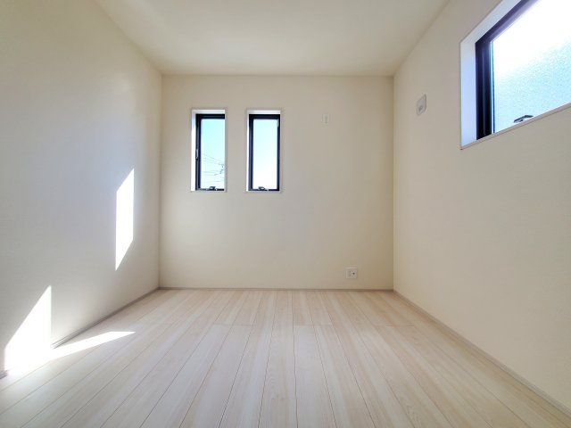 北葛飾郡松伏町　田中3丁目　新築戸建　　全2棟の洋室|施工例です