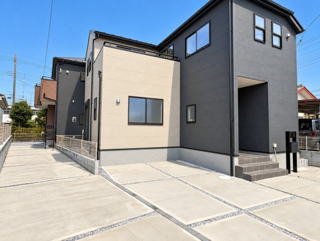 北葛飾郡松伏町　田中3丁目　新築戸建　　全2棟の前面道路含む現地写真|前面道路含む現地写真です