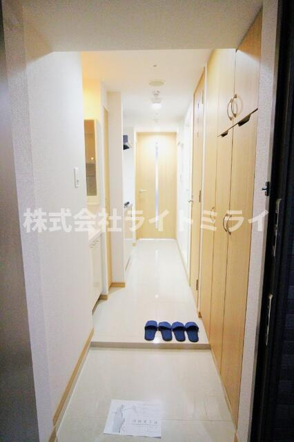 ルーブル板橋区役所前の玄関| 