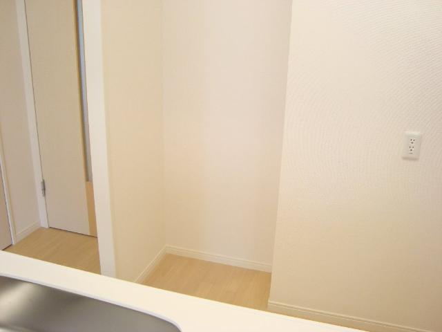 グランドールのキッチン|冷蔵庫置場