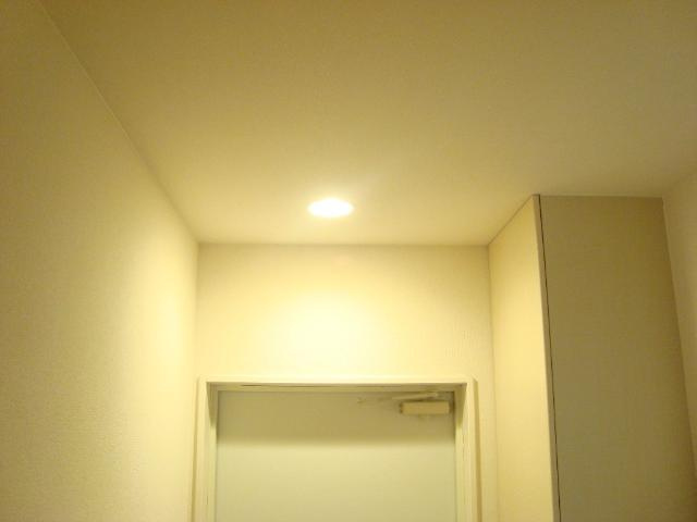 グランドールの設備|人感センサーライト