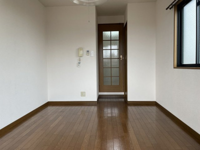 【寝室】 | ラッキーセンター河堀口マンション