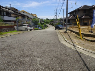 【前面道路含む現地写真】 | 川西市水明台3丁目8の17　建築条件無土地