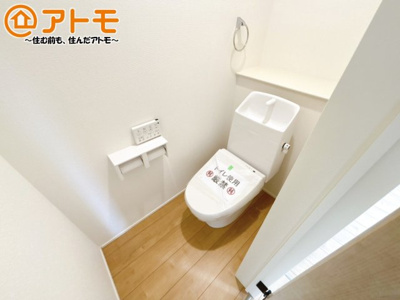 【トイレ】 | 伊豆の国市四日町　新築一戸建て　2号棟 | ２つトイレがあるので朝も混みあわずに使うことができます！