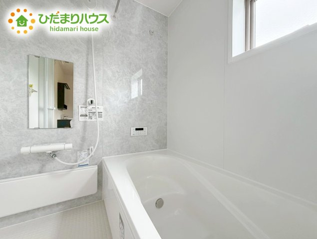 いわき市平赤井2期　新築戸建の浴室|"何歳まで一緒に入ってくれるだろうか・・・。
広いお風呂は、お子様と一緒に入るバスタイムがより楽しくなります。"
