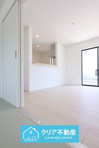 【和室】 | 桐生市広沢町第19　クレイドルガーデン　新築平屋 | キッチンで家事をしていてもお子様の様子をしっかり確認できますね♪