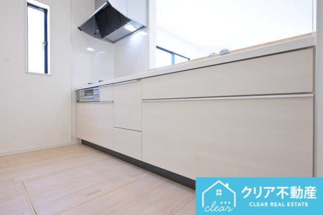 【キッチン】 | 桐生市広沢町第19　クレイドルガーデン　新築平屋 | 対面タイプならキッチン内にいながらご家族やお客様との会話が楽しめます