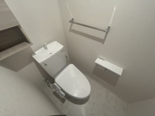 クラシスト三津屋南のトイレ