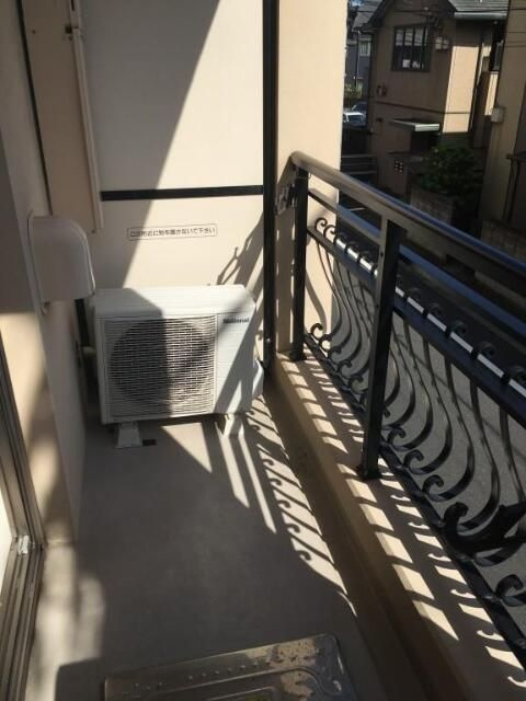 Ｌａ　Ｖｉｌｌａｇｅ　Ｎｏｕｍｅａのバルコニー