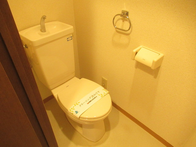クレサント松陰のトイレ