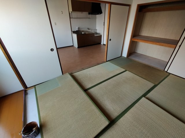 【和室】 | 吉鴻ハイネスⅢ