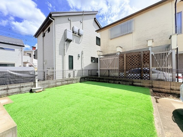 【庭】 | 西東京市泉町4丁目　中古一戸建住宅　(保谷店) | 「西東京市」は緑豊かな子育て環境
