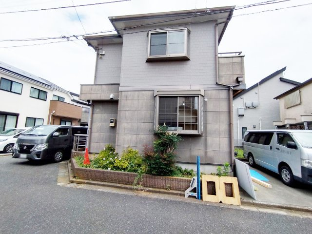 【外観】 | 西東京市泉町4丁目　中古一戸建住宅　(保谷店) | 食洗機、浴室暖房乾燥機、追焚機能、洗髪洗面化粧台、温水洗浄便座など設備仕様も充実しています。