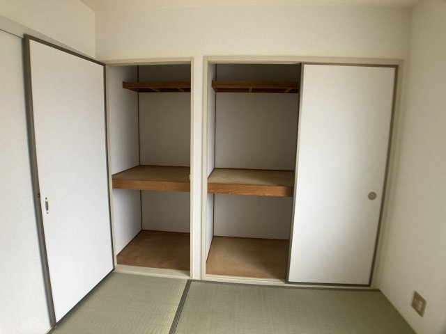 サザン五葉A棟の収納|各居室収納完備