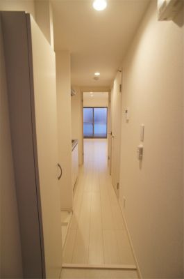 リブリ・柳町の玄関