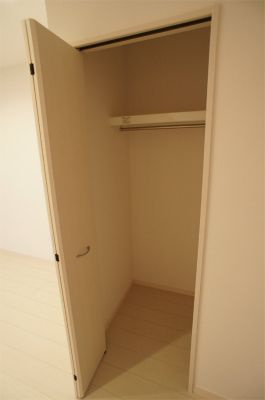 リブリ・柳町の収納