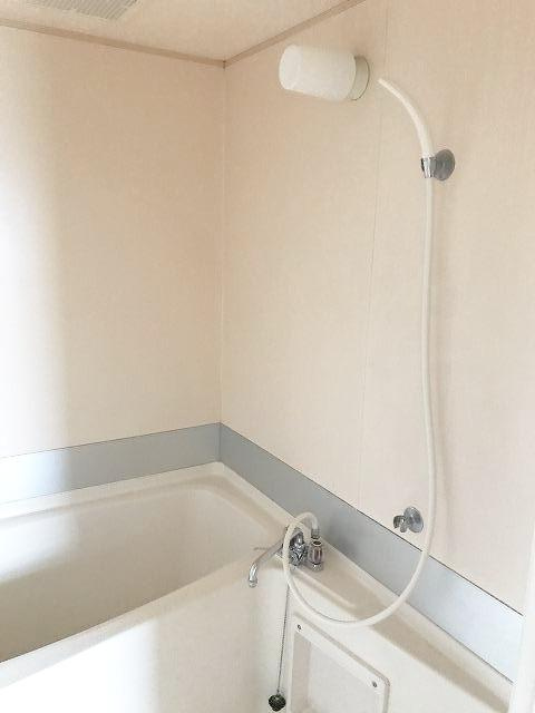 藤商川端ビルの浴室