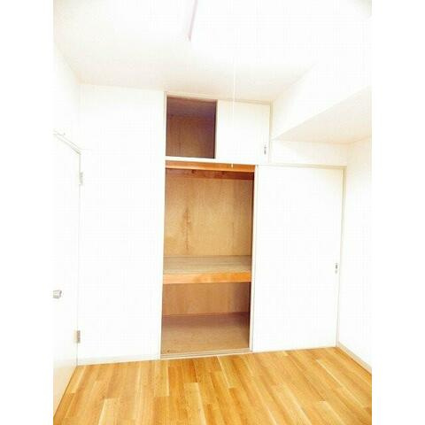 藤沢市湘南台２丁目の賃貸マンションの収納